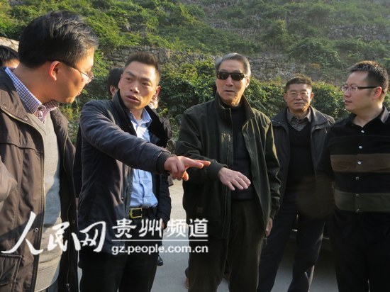 ���ҿ����{��