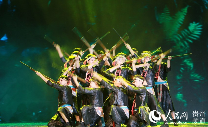 ������F�ݡ������Ļ���ʢ�硱