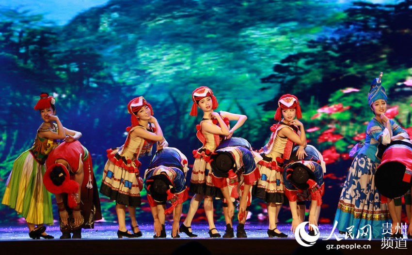 ������F�ݡ������Ļ���ʢ�硱