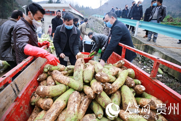 2��10�գ��S�մ�Ⱥ�����\ˮ���}��������ϴ����Ӗ�� �z