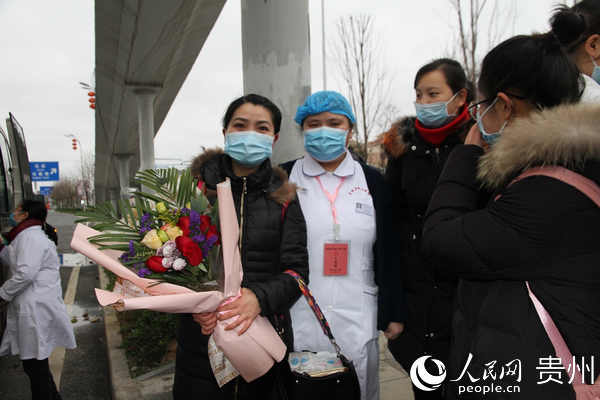 ���Y���l��������  �z