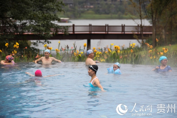 10��5�գ��ο����F��ʡ��կ�h�f�_С悾��^�ݜ�Ȫ���S�Ժ� �z