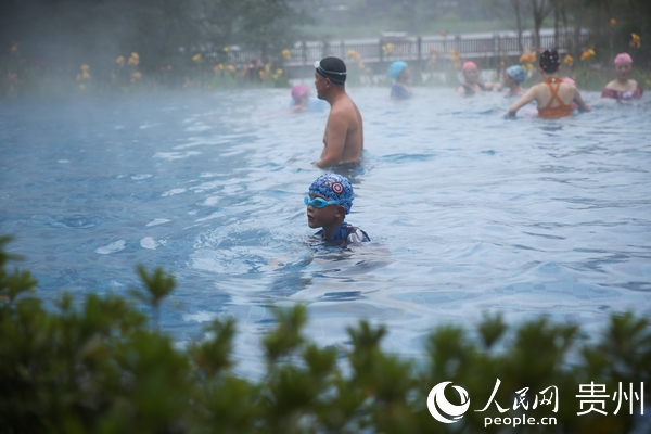 10��5�գ��ο����F��ʡ��կ�h�f�_С悾��^�ݜ�Ȫ���S�Ժ� �z