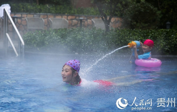 10��5�գ��ο����F��ʡ��կ�h�f�_С悾��^��Ȫ����ˣ���S�Ժ� �z