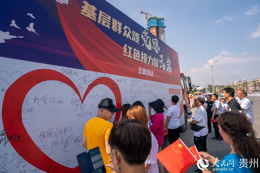 ���c����ˆT�ں��������ԡ�����W Ϳ���z