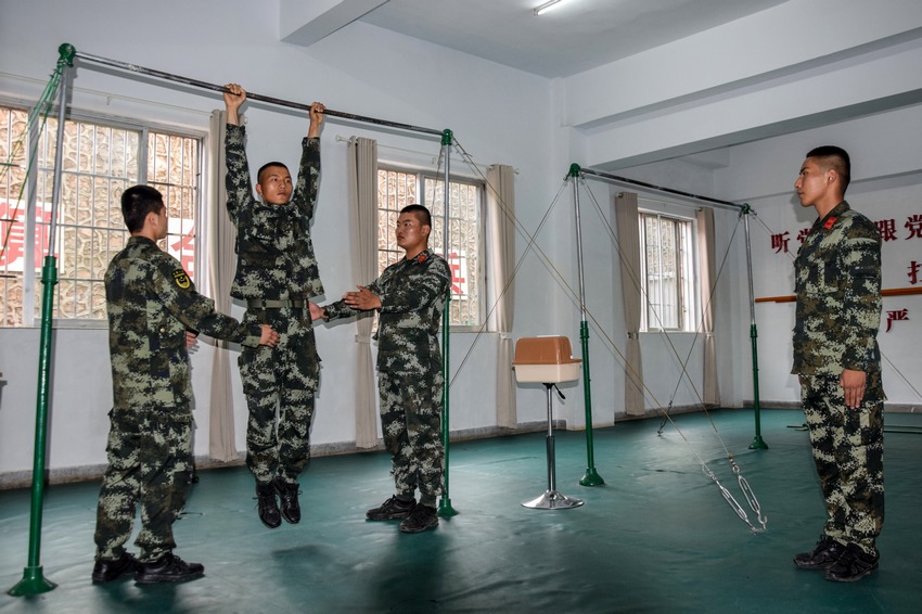 ��е�nĿ��ʾ���O����z