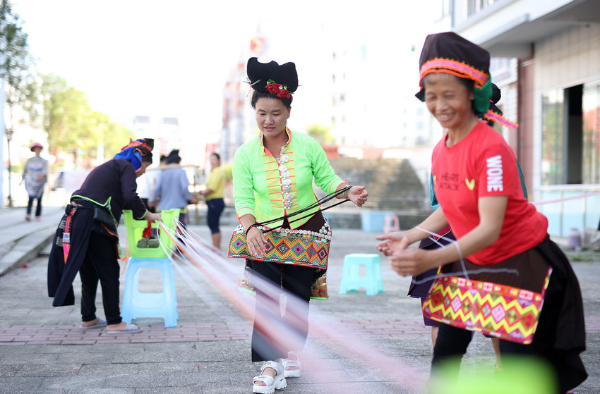 7��7�գ����F��ʡ��կ�h��Ȫ�ֵ��׵ط�ؚ���w�����c(di��n)��Ӗ(x��n)���ϣ����wȺ���ڠ�����(zh��n)�俗�\��