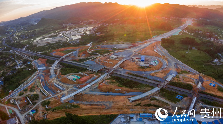 ��ɽ��ͨ���Ѽ��d�z