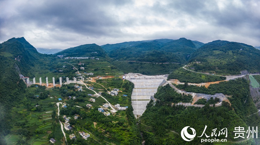 ���˘���������104�׸�߅�¡��Ѽ��d�z