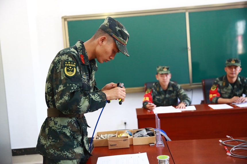 ���ڌ��I���䡣���ڳ̔z