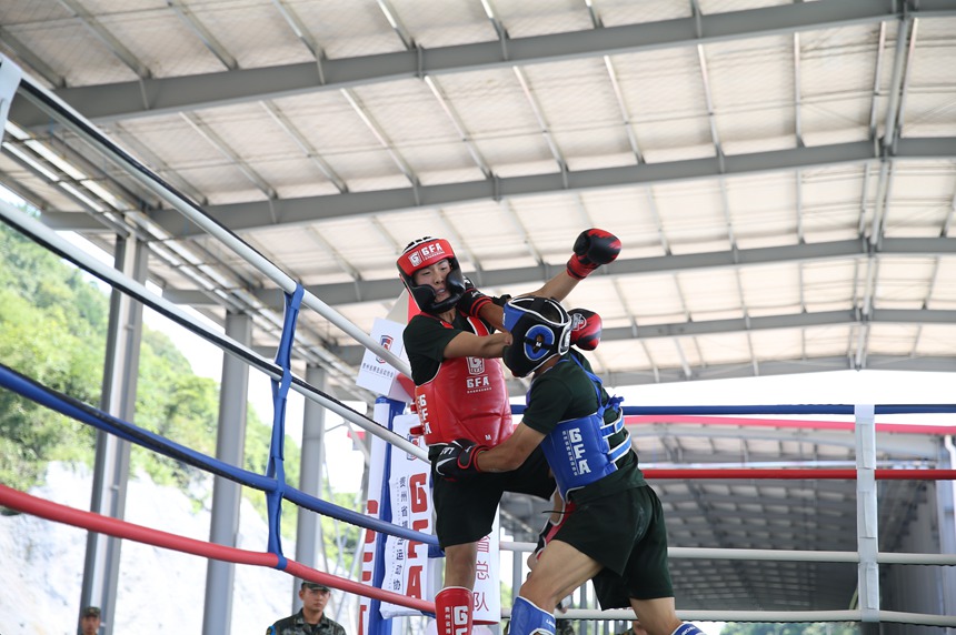 ���􌦿��������z