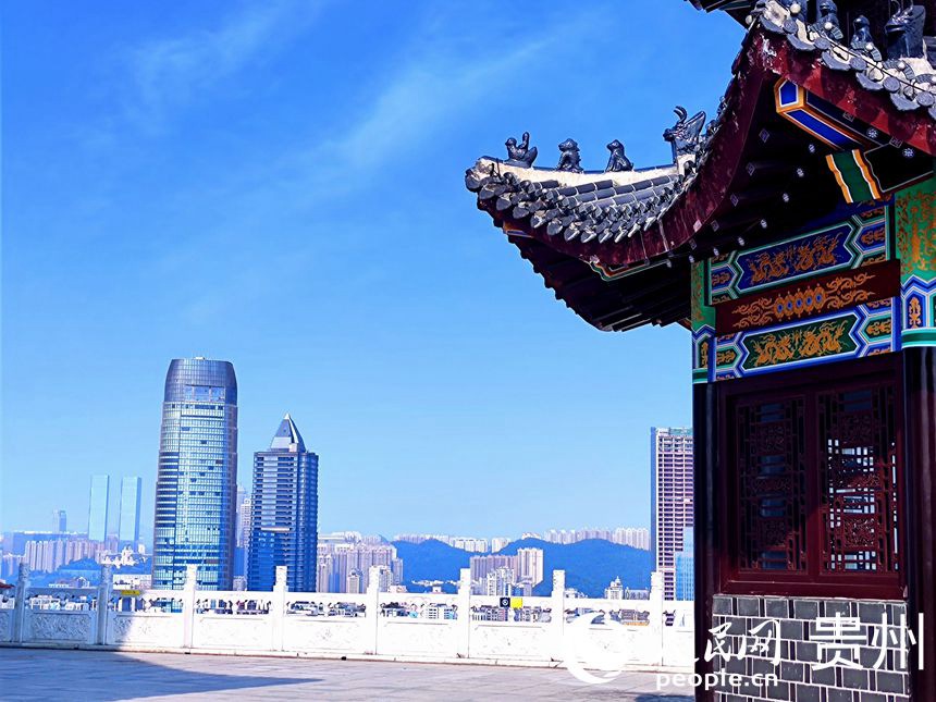 �h̎�ĬF�������c��̎�Ă��y�����γɌ��ȡ�����W �ƽܔz