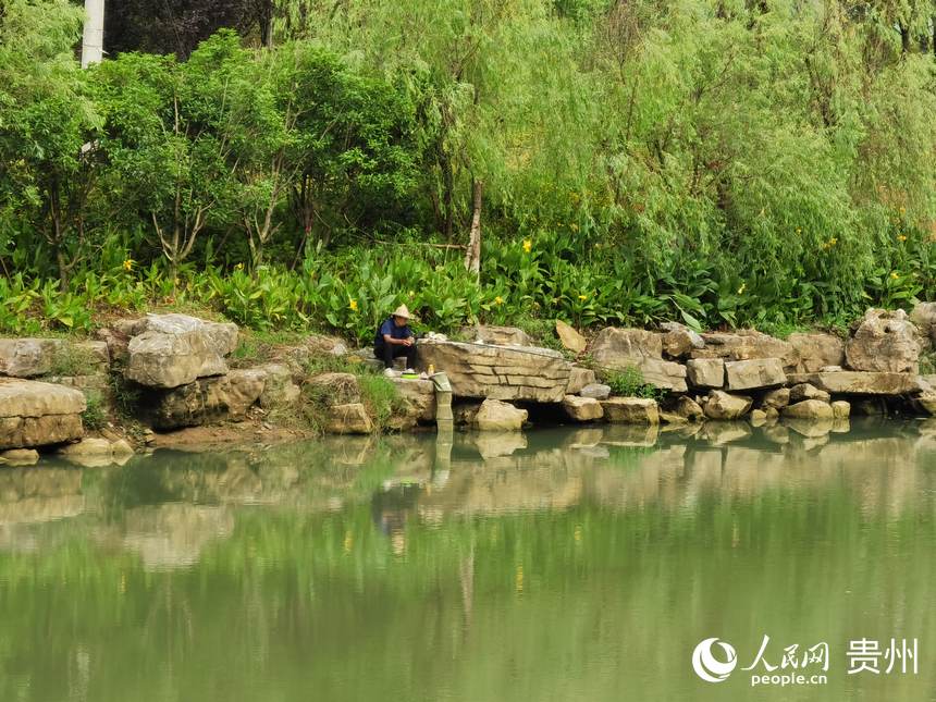 ɭ�ֹ��@��һ�ǡ�����W ꐾ����z