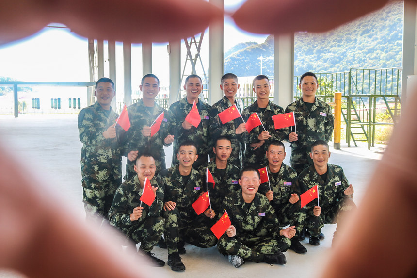 �F���侯ǭ����֧�9�������±��͇����Ӱ��ף��������s��ʢ���Ǉ��ؔz