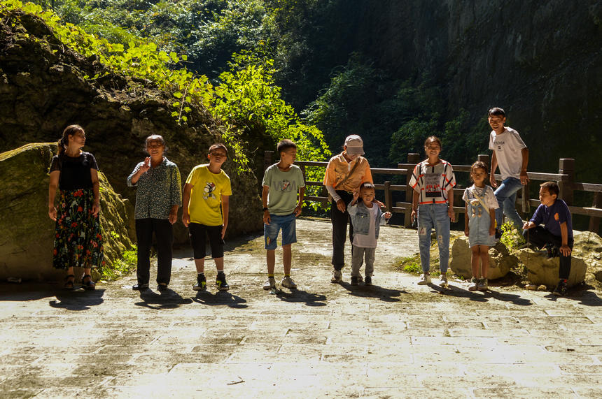 �ο���ʯ����Ӿ��^(q��)���档��|�z