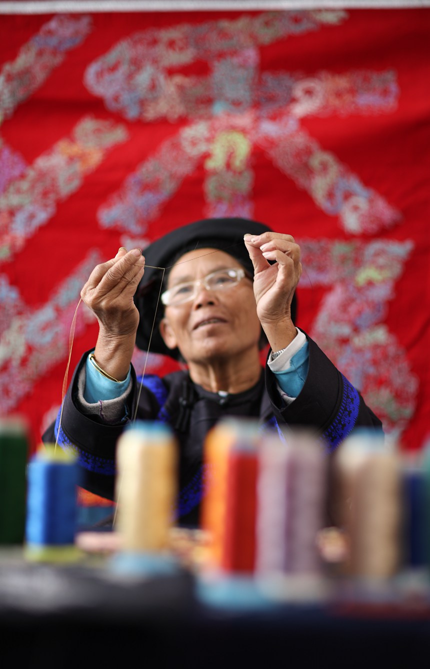 ������ˮ�����οh�к��ѩ����������^һ���Rβ�C�ֹ�����ˮ���ֹ�ˇ���ڴ��Rβ����