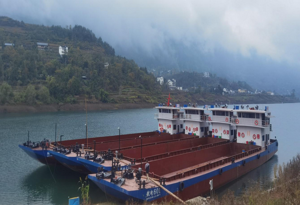 ���603���F�ݺ�늹�˾���D