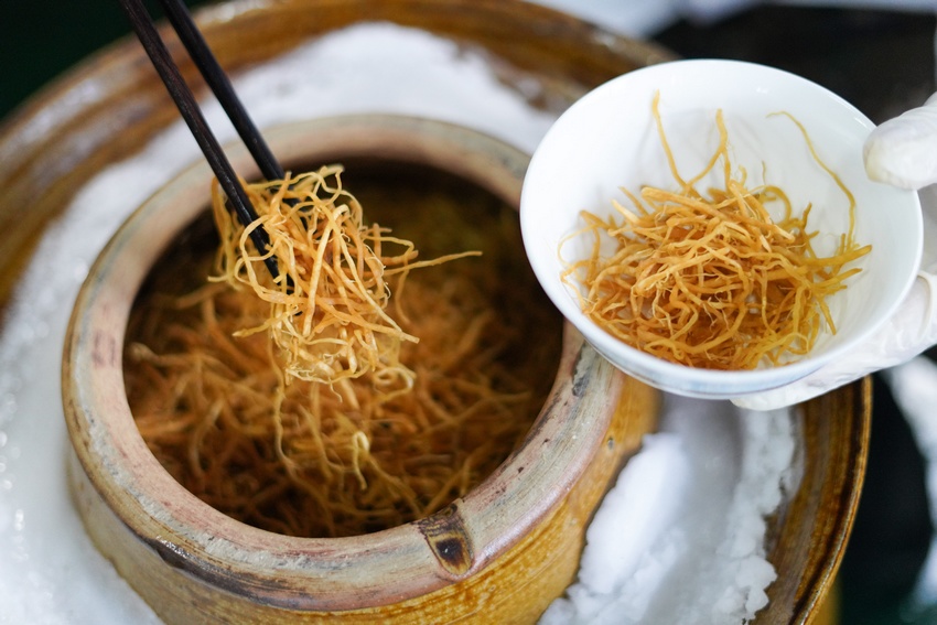 11��5�գ����F��ʡ��կ�h��Ȫ��Rկ��Ϫ�־²˸��ӹ��S������ֲ鿴�²˸�������r��