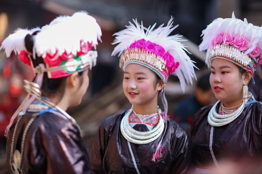 12��5�գ���������ʢ�b�Ķ���С���ќʂ䅢�Ӷ���ʢ�bѲ�Ρ�  