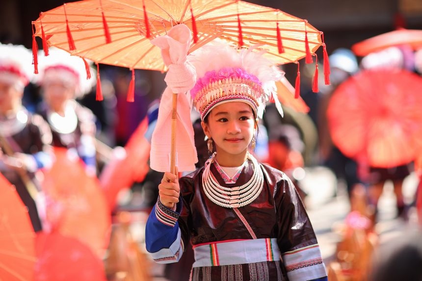 12��5�գ�������(ji��)��ʢ�b�Ķ���С���ќ�(zh��n)�䅢�Ӷ���ʢ�bѲ�Ρ�