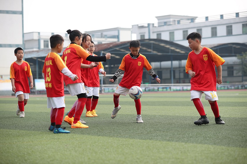 12��9�գ�У�@����꠆T���n�g�M�зֽM����������