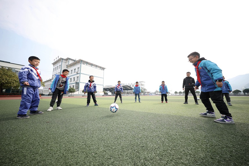 12��9�գ��W���������n�όW���������������