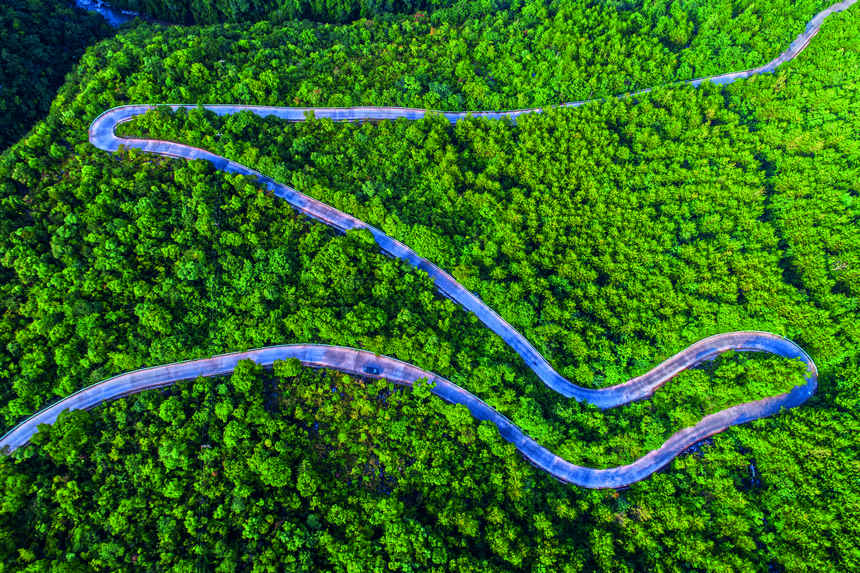 ǭ���л�Ϫ�l�ıPɽ��·�� ��С�z