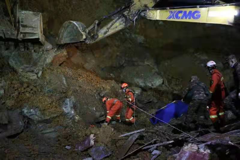 �����н𺣺��^һ�ڽ�����ɽ�w���¾�Ԯ�F�����n�t�Քz