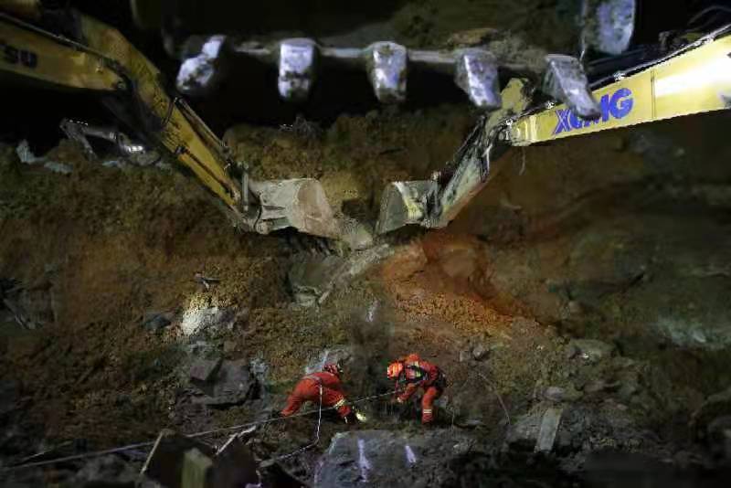 �����н𺣺��^һ�ڽ�����ɽ�w���¾�Ԯ�F�����n�t�Քz