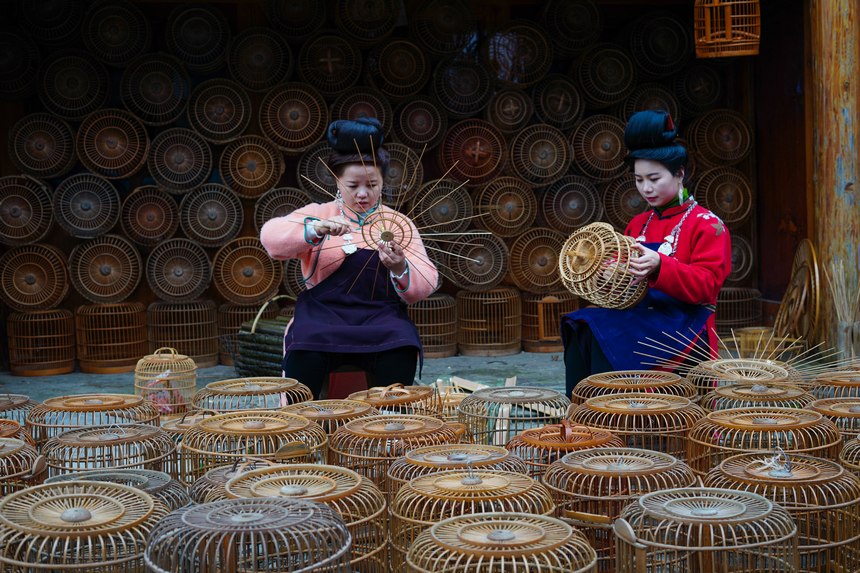 1��9�գ����F��ʡ��կ�h��Ȫ悿����壬�ֹ�ˇ���������B�\��