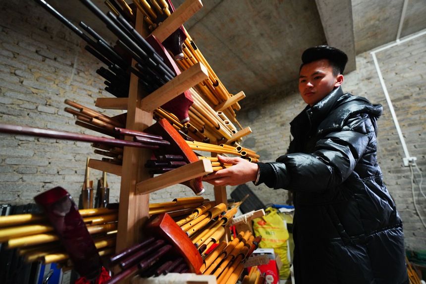 1��13�գ����F��ʡ��կ�h��Ȫ�������һ���J����������������xُ�J�ϡ�������z