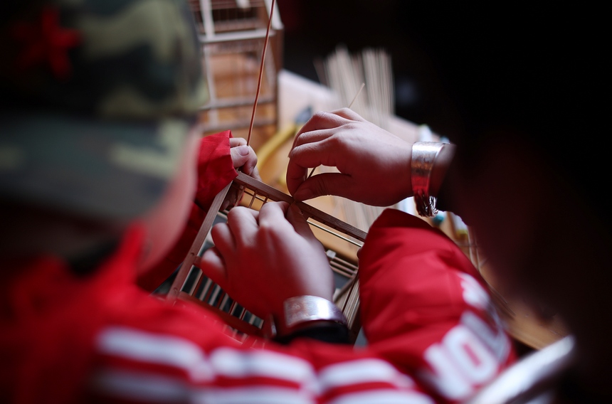 1��19�գ����F��ʡ��կ�h��Ȫ�(zh��n)�������B�\������ˇ���z����(x��)�������z��������ָ��(d��o)С���Ӿ����B�\��