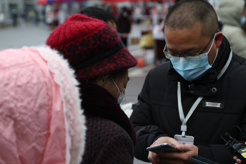 ־Ը�ߎ������˵��΢��С������������C��������z