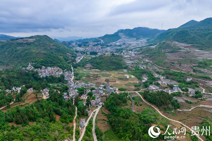 Ⱥɽ֮�еĲ��״�n���nСկ�M������W Ϳ���z