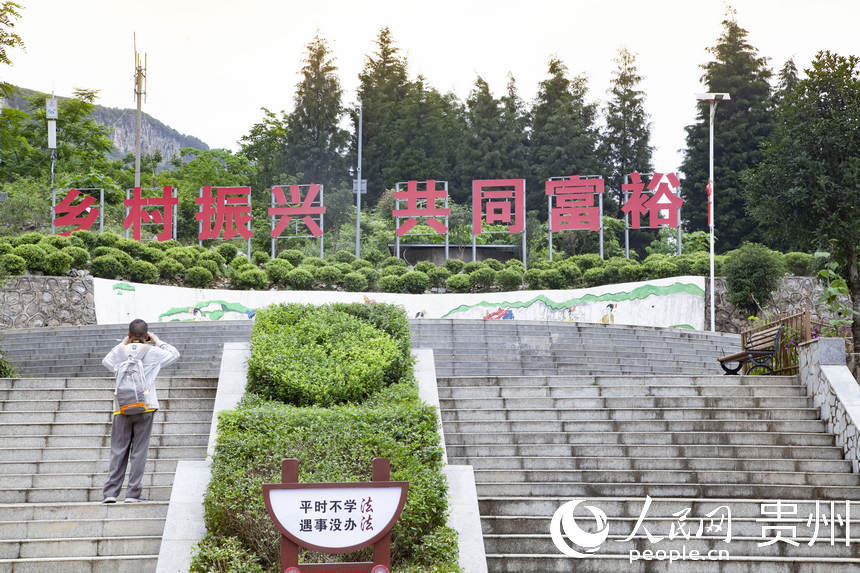 �ο͡��򿨡�������W �����ܔz