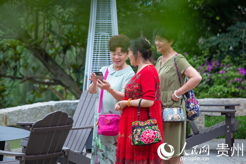 ����կ�ȣ��ο���ͬ��չʾ�����ĵ��������L��������W ���z