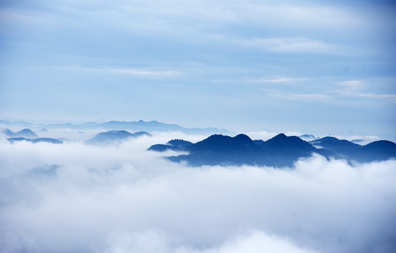 2022��6��28���峿���F��ʡǭ�����Fʯ���������l�\����һƬ���F֮�У��q��һ��������ˮī������܊�f�z