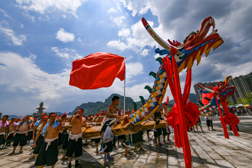 ���۹�(ji��)�F(xi��n)�����W褔z