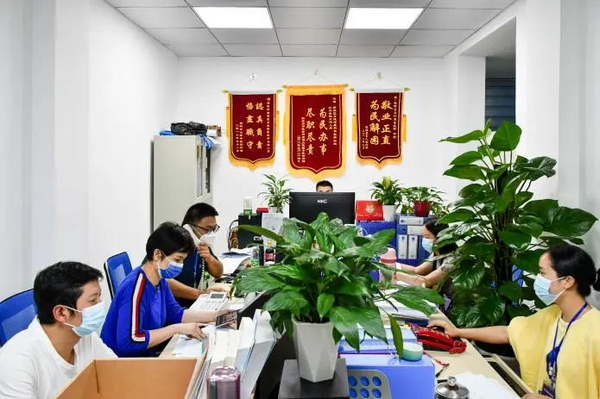 南明區醫療救治工作組。