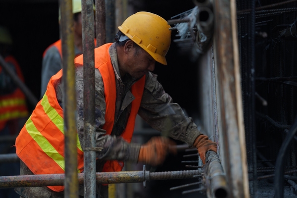 夾水巖輸水管網正在施工。