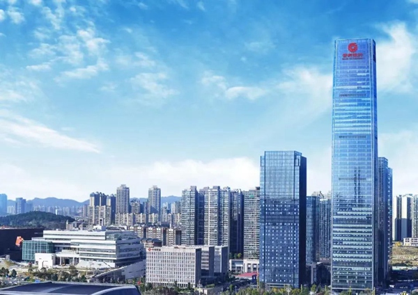 2位于貴州省貴陽市觀山湖區永昌路9號的貴州銀行總行大廈。