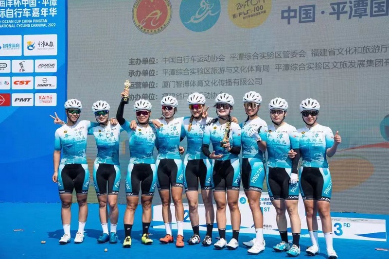 平潭國(guó)際旅游島- BROSS女子力量車隊(duì)。