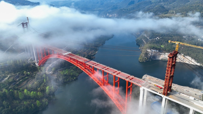 德余高速烏江特大橋主體貫通。?劉葉琳攝