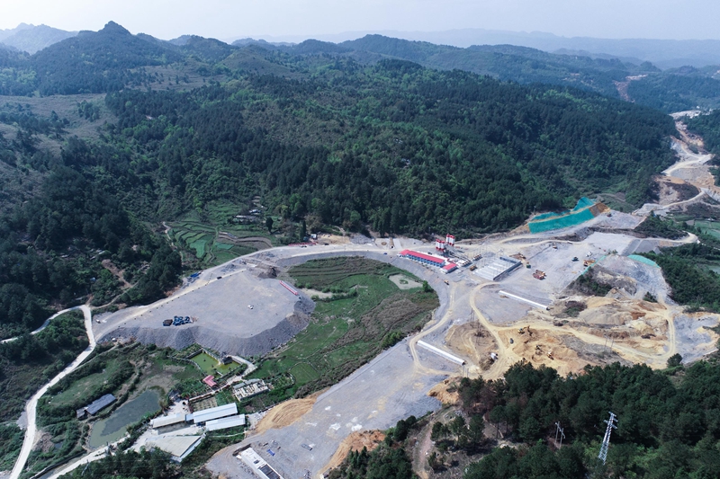 沿山南互通。貴平7標供圖