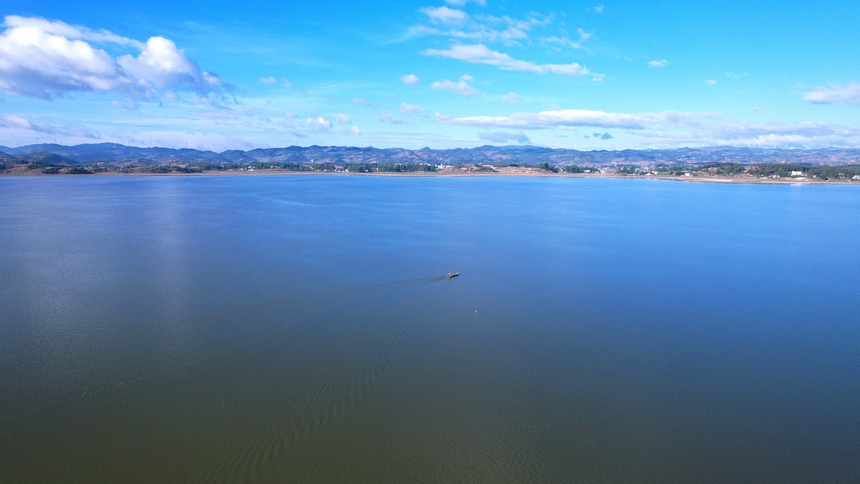 貴州草海國家級(jí)自然保護(hù)區(qū)。王近松攝