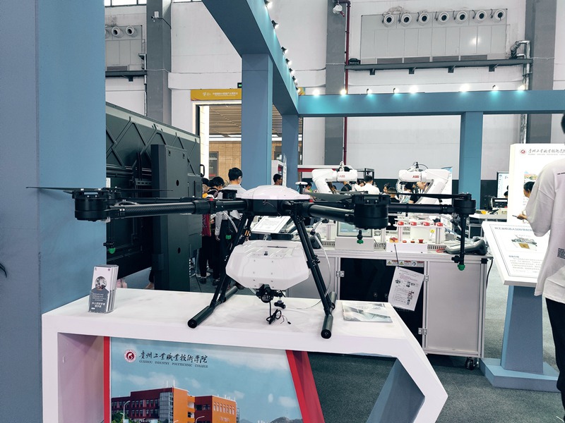 現場展示設備 。