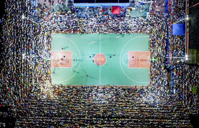 “村BA”比賽現場。 張奎攝