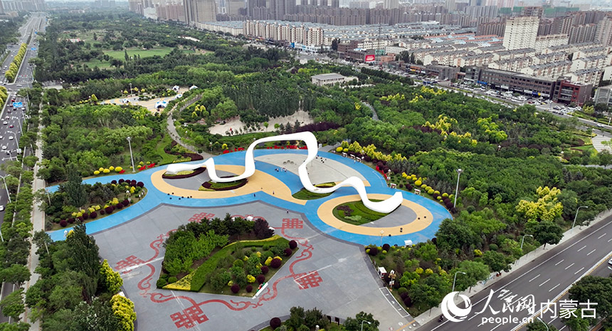 絲綢之路公園。人民網(wǎng) 孟佳澍 攝