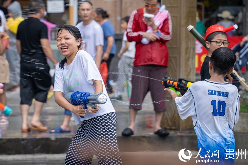 11 2023德江癸卯年六月六“水龍節”現場。人民網記者 涂敏 攝