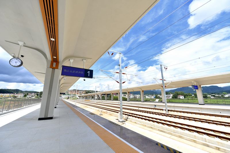 獨山東站。胡志強攝